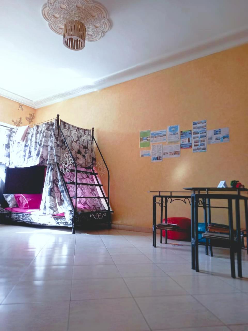 Aertisticspace In The Center 4Bunk Dormroom 丹吉尔 客房 照片